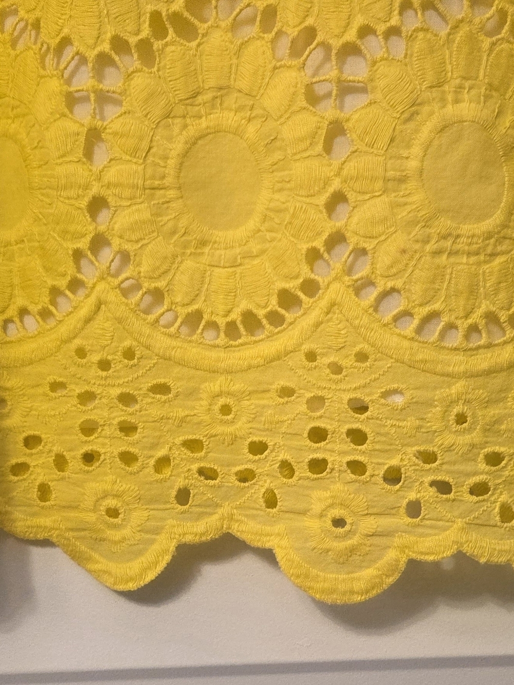 Lilly Pulitzer Bright Yellow Top - Picture 3 of 6